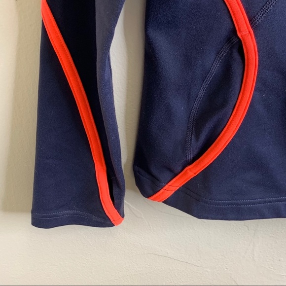 Gap Fit Athletic Training Zip Jacket w/ Thumbholes - Picture 3 of 9